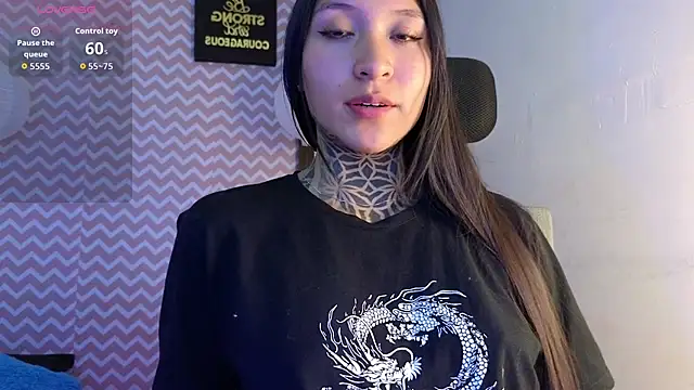 Issabella Cute online show from September 2025 03:52:02 AM