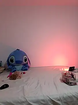 Snapshot of MiQeilaSweet chatting on November 2025 08:31:01 PM MiQeilaSweet online show from November 2025 08:31:01 PM