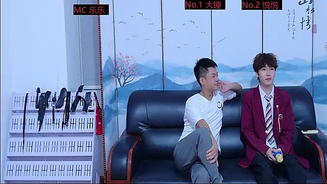 Slutty-Boy-888 online show from September 2025 05:13:01 PM