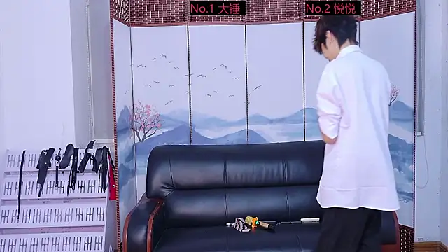 Slutty-Boy-888 online show from September 2025 05:58:01 PM