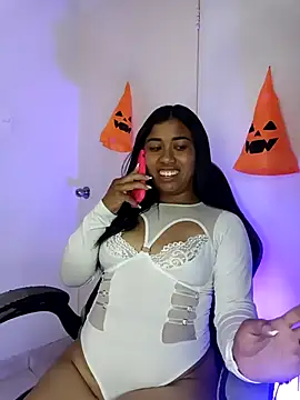 ShanelMonroe online show from September 2025 04:10:02 PM