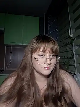 Alivia g online show from September 2025 07:04:02 PM