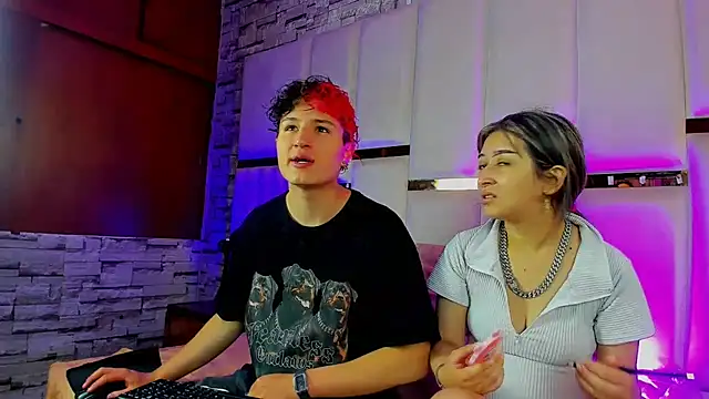 ANLLELOAndANGELA online show from November 2025 04:51:01 PM