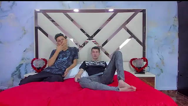 hotboyx  online show from September 2025 06:15:02 AM