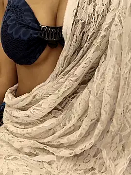 Snapshot of Sweets-jaanu chatting on November 2025 05:18:02 AM Sweets-jaanu online show from November 2025 05:18:02 AM