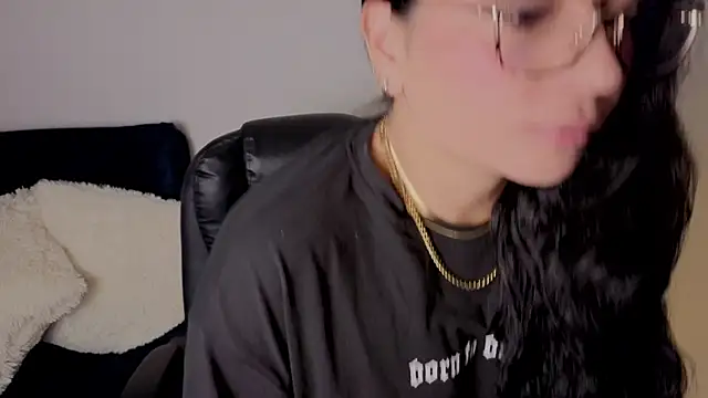 amyross s1 online show from November 2025 08:53:02 AM