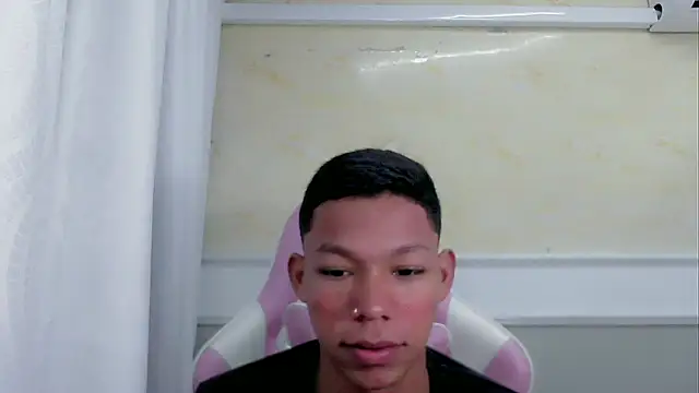 julian milk online show from September 2025 01:56:02 PM
