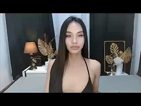 Elisse Celestial online show from November 2025 04:05:01 PM