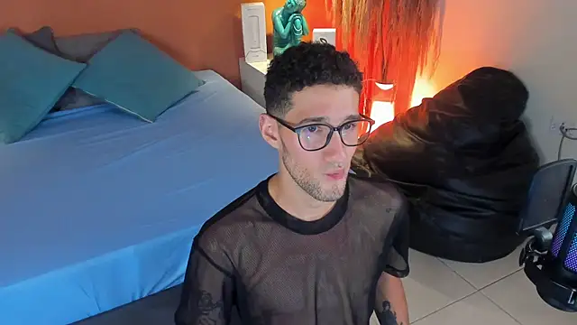 Alex Russoo online show from September 2025 03:54:01 AM