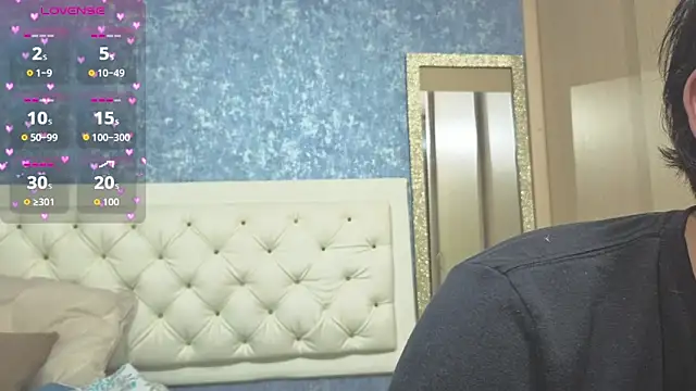 Snapshot of owen_desmond chatting on October 2025 02:56:01 AM owen desmond online show from October 2025 02:56:01 AM