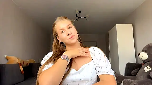 DeloisHarmison online show from September 2025 09:22:02 AM