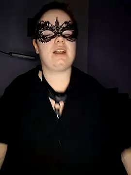 Snapshot of Katy2323 chatting on October 2025 07:14:02 PM Katy2323 online show from October 2025 07:14:02 PM