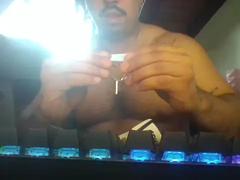 kevinrag271293 online show from September 2025 12:30:01 PM