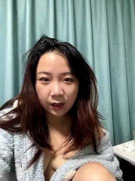 Snapshot of Momo-9988 chatting on November 2025 04:07:01 PM Momo-9988 online show from November 2025 04:07:01 PM