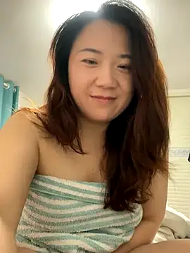 Snapshot of Momo-9988 chatting on November 2025 05:49:01 PM Momo-9988 online show from November 2025 05:49:01 PM