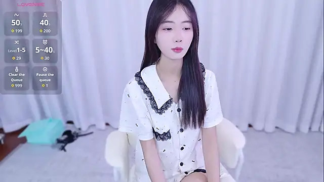 Snapshot of PUTAO_ chatting on October 2025 10:16:02 AM PUTAO online show from October 2025 10:16:02 AM