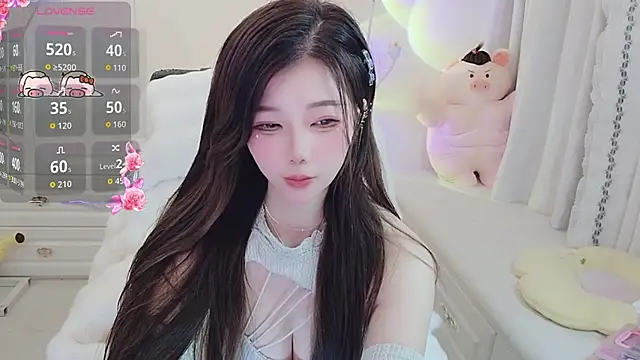 Snapshot of Coco-Di chatting on November 2025 02:32:02 AM Coco-Di online show from November 2025 02:32:02 AM