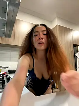 Snapshot of blueburrypie chatting on December 2025 01:52:02 PM blueburrypie online show from December 2025 01:52:02 PM