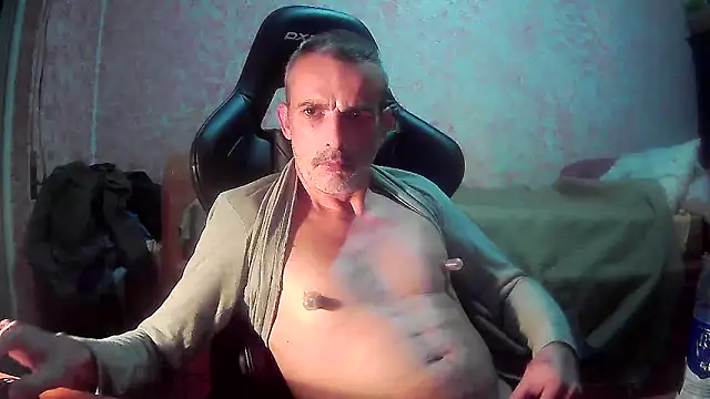 Snapshot of uaintmybabbydaddy chatting on November 2025 02:44:02 AM uaintmybabbydaddy online show from November 2025 02:44:02 AM