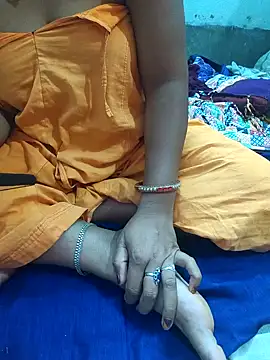 Snapshot of Desi_Lilly01 chatting on September 2025 10:20:01 AM Desi Lilly01 online show from September 2025 10:20:01 AM