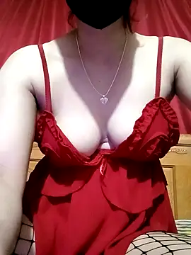 Snapshot of LenaCii chatting on September 2025 12:43:01 PM LenaCii online show from September 2025 12:43:01 PM