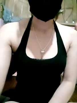 Snapshot of LenaCii chatting on October 2025 05:54:02 AM LenaCii online show from October 2025 05:54:02 AM