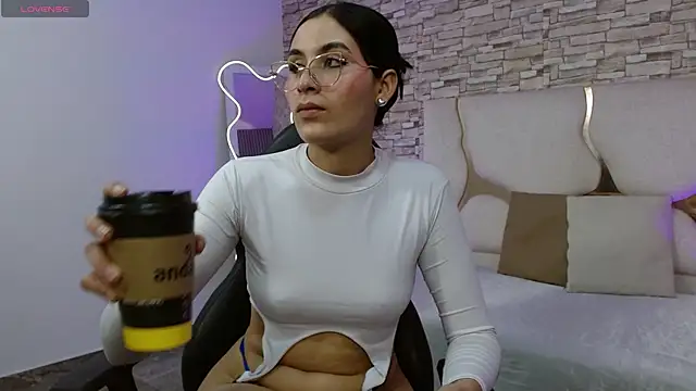 Snapshot of casse_tay chatting on November 2025 03:37:02 AM casse tay online show from November 2025 03:37:02 AM