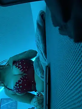 sexyboy127381 online show from September 2025 02:44:01 PM