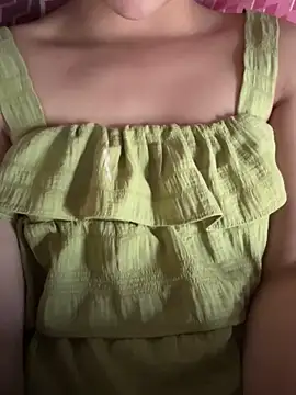 Miubeeeee online show from November 2025 07:18:02 AM