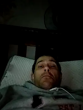 YNOBEXOBKNIP online show from September 2025 05:07:02 PM