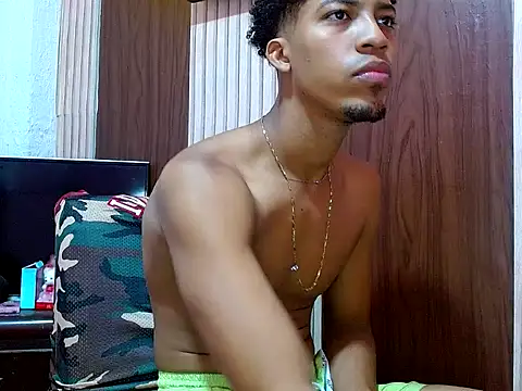 andreswj bigcock20 online show from September 2025 08:25:02 PM