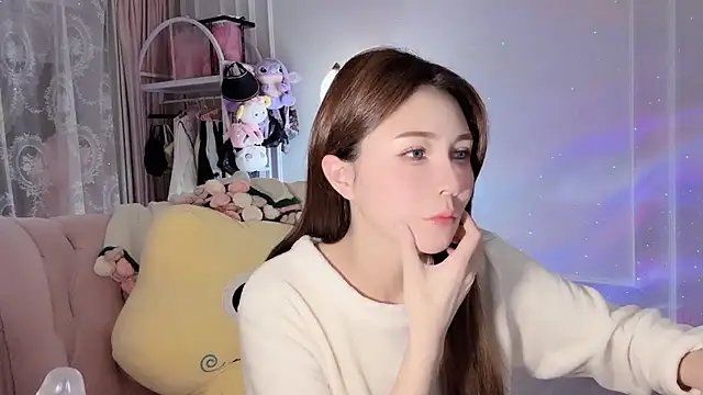 Snapshot of Titi-175 chatting on November 2025 11:21:01 AM Titi-175 online show from November 2025 11:21:01 AM