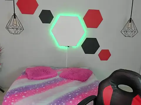 bunylola online show from September 2025 07:52:01 PM