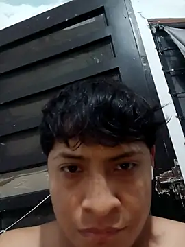 yovngrey online show from October 2025 01:45:01 AM