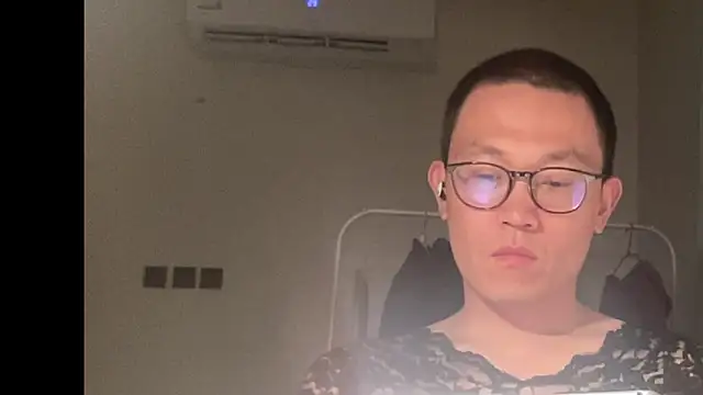 yewuzhibb online show from September 2025 08:25:01 PM