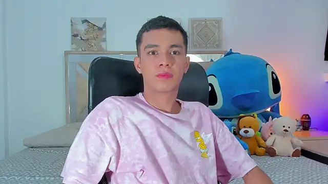 Boy sexy70 online show from October 2025 08:15:01 PM