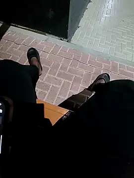 Snapshot of nice686@xh chatting on November 2025 09:05:02 PM nice686xh online show from November 2025 09:05:02 PM