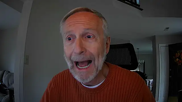 ApolloThrust online show from October 2025 02:41:02 PM