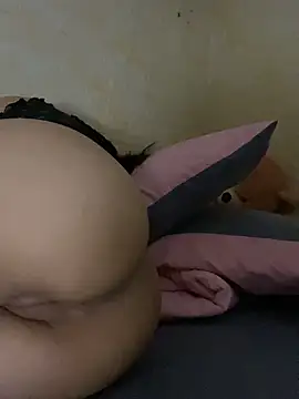 phuongtrinhhh online show from October 2025 06:16:02 PM