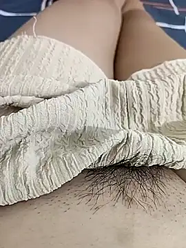 Snapshot of Mymy_love91 chatting on October 2025 03:46:01 PM Mymy love91 online show from October 2025 03:46:01 PM