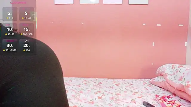 Snapshot of CheatingNeighborr chatting on October 2025 08:00:02 PM CheatingNeighborr online show from October 2025 08:00:02 PM