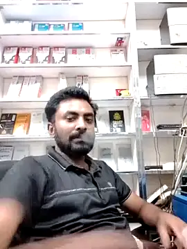 mfrboss1 online show from October 2025 02:18:02 PM