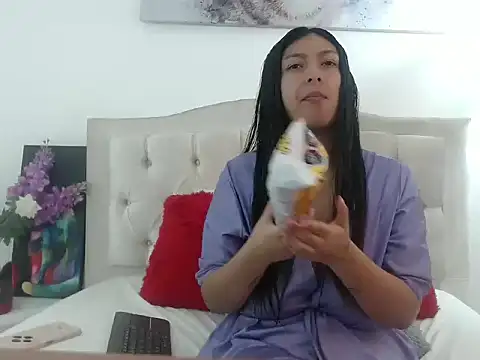 Snapshot of Crystal_Celeste1 chatting on December 2025 08:38:01 PM Crystal Celeste1 online show from December 2025 08:38:01 PM