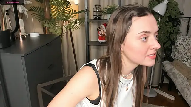 Snapshot of ThelmaJusto chatting on December 2025 03:43:02 PM ThelmaJusto online show from December 2025 03:43:02 PM