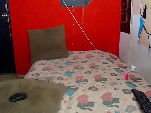 Snapshot of britney_london_x chatting on November 2025 12:53:01 AM britney london x online show from November 2025 12:53:01 AM