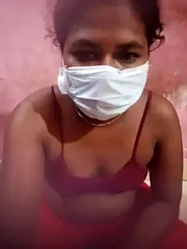 Eswar77 online show from November 2025 09:48:02 PM