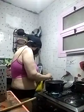 Snapshot of TermedScherzo chatting on December 2025 12:21:02 PM TermedScherzo online show from December 2025 12:21:02 PM