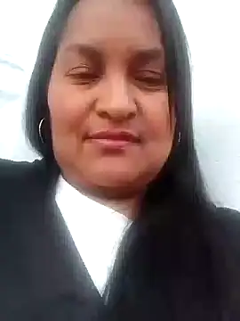 lucia00xx online show from October 2025 10:49:01 AM