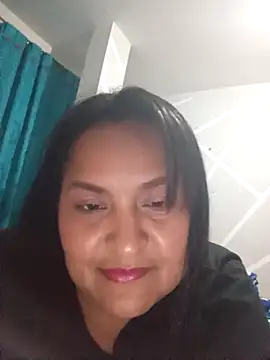 lucia00xx online show from November 2025 01:52:02 AM