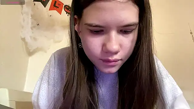 AlmetaBradicich online show from November 2025 06:05:01 AM